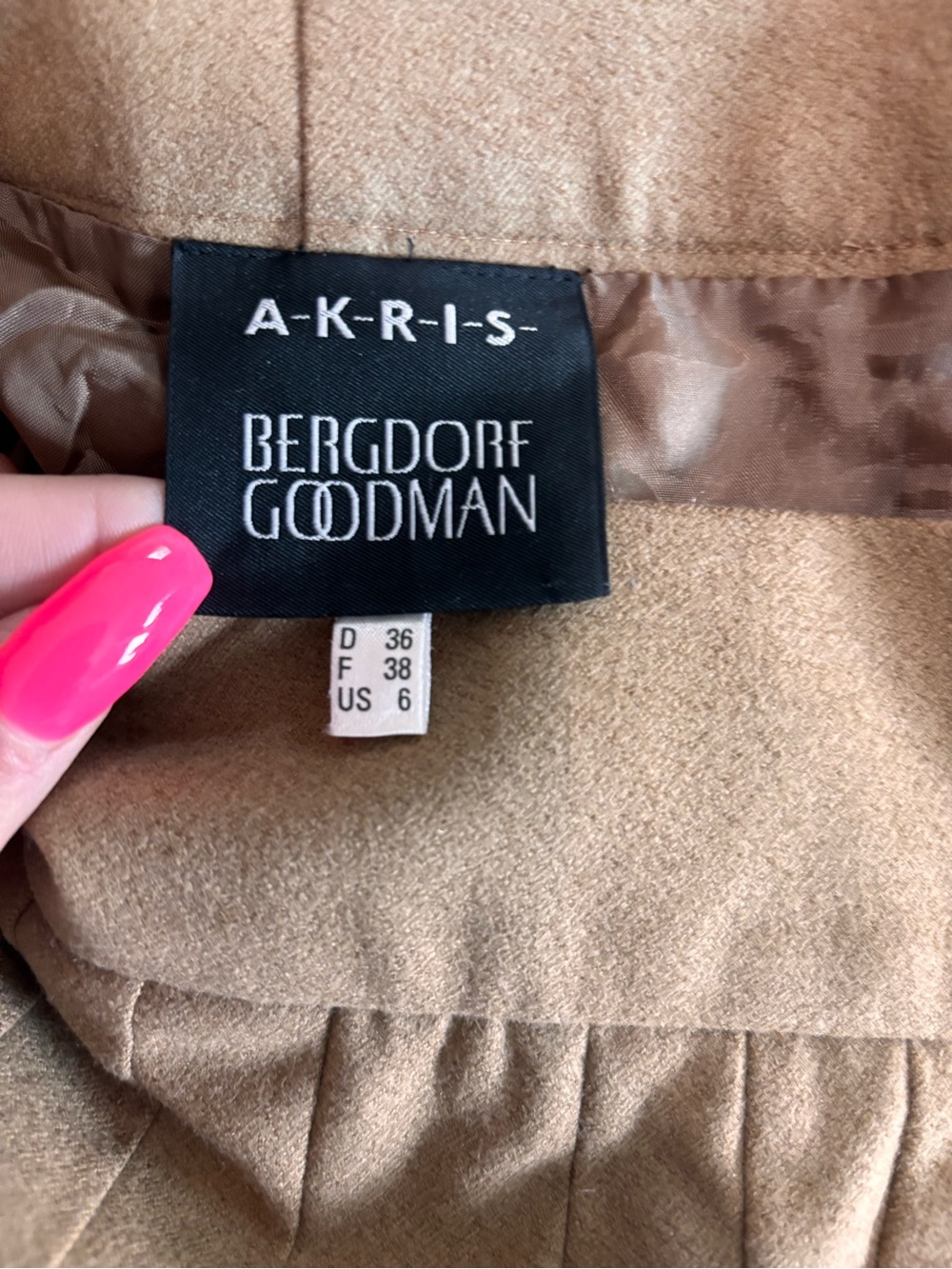 Akris size 6 wool skirt womens - Picture 3 of 3